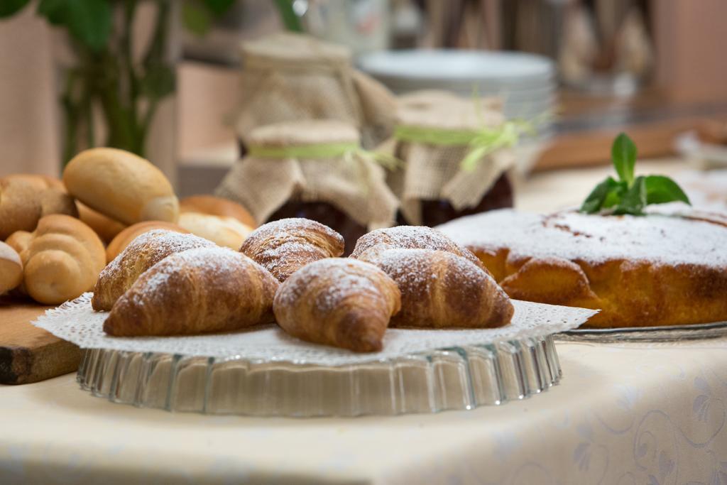 Hotel Locanda Al Pomo D'Oro Cividale Del Friuli Ngoại thất bức ảnh